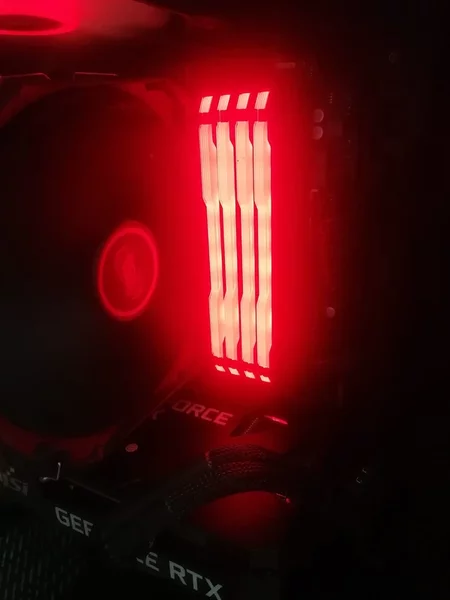 Vand kit ram Corsair Vengeance quad channel 4X8 GB DDR4 3200 Mhz